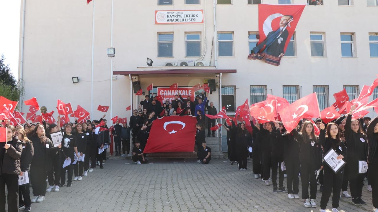 Çanakkale Zaferinin 110'ncu yılında zaferi rap müzikle anlattı