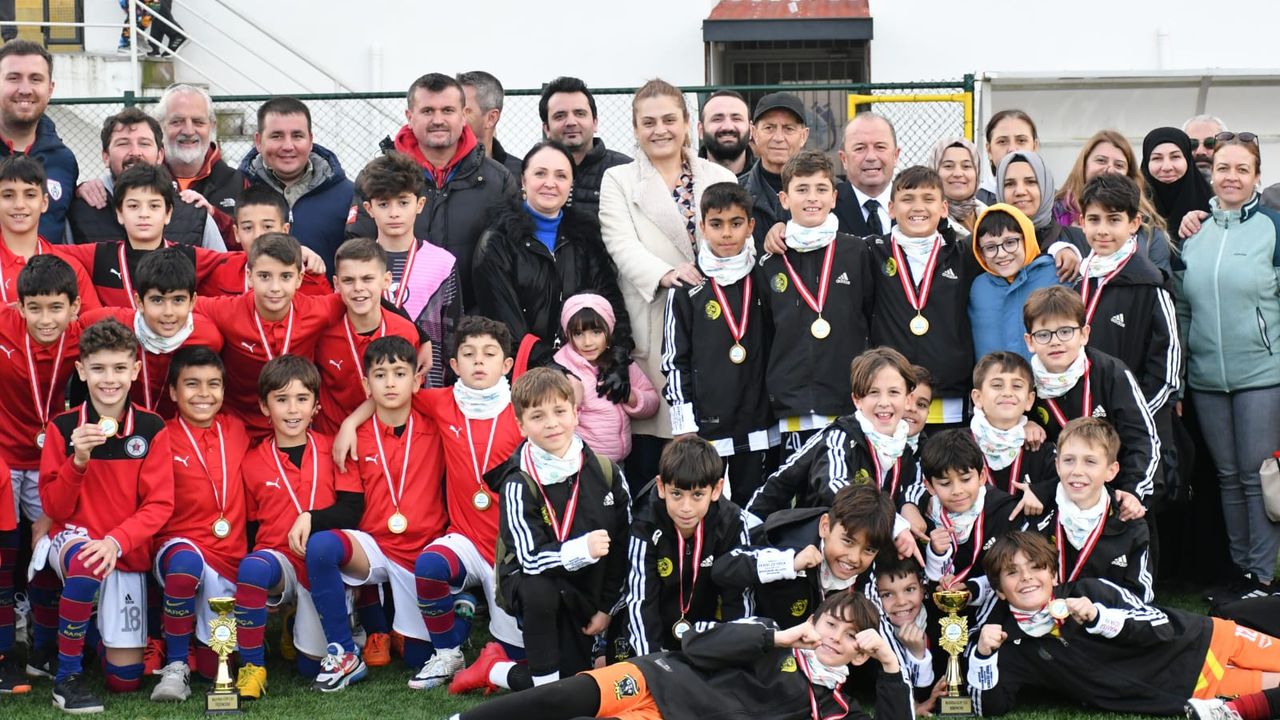U11 Manisa Cup’ta kupa heyecanı