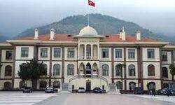 Manisa valiliği açıkladı: 2 askeri personel yaralı