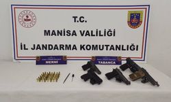 Manisa'da işyerinde ruhsatsız tabancayla yakalandı