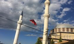 Yıkılan Caminin ayakta kalan minaresi: Emcelli'de vefa hikayesi