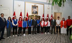 "Bugünümüze umut olan, geleceğimizi inşa eden gençlerimizdir"
