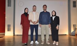 Dijital Çağda İletişim Manisa’da masaya yatırıldı