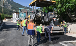 Kazım Karabekir Mahallesi 40 yıllık bekleyişin ardından asfalta kavuştu