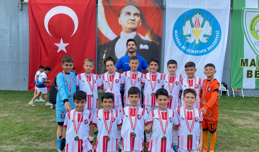 Yıldızspor 45 FK U10 Takımı Sardes Cup’ta devlerle yarışacak