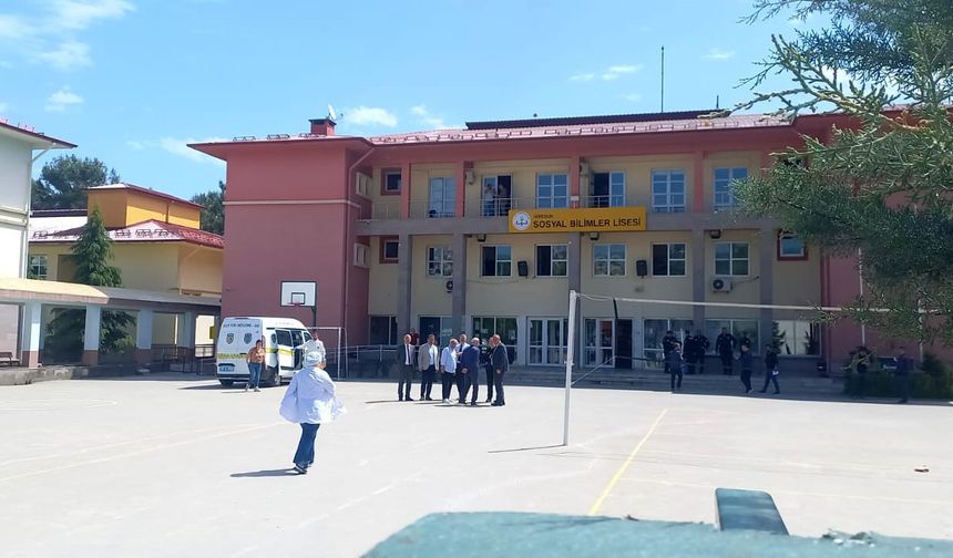 Giresun'da lisede korkunç olay! 2 ölü