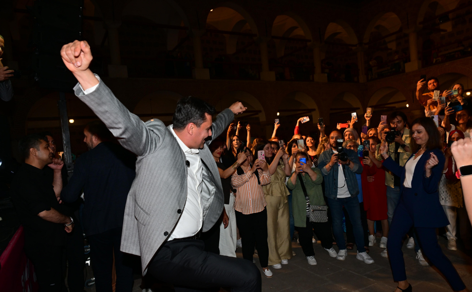 KADINLAR MATİNMESİ